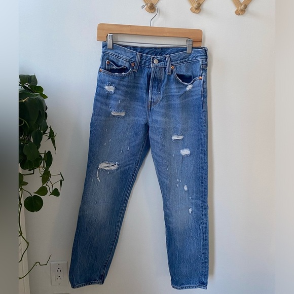 Levi's Women's Wedgie Icon Fit 22861-0024 - Picture 3 of 8